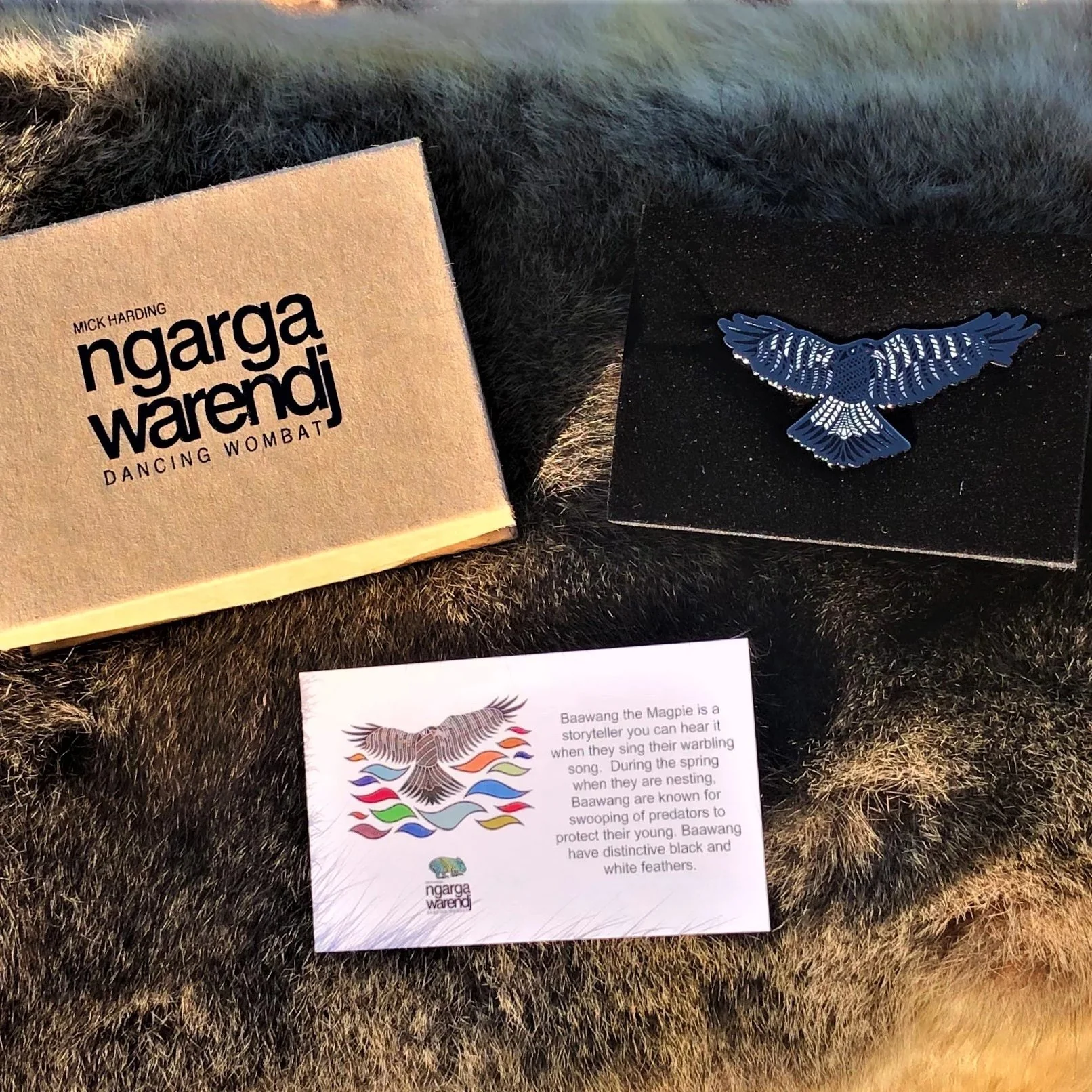 Brooch / Pin Baawang the Magpie - Ngarga Warendj - Image 2