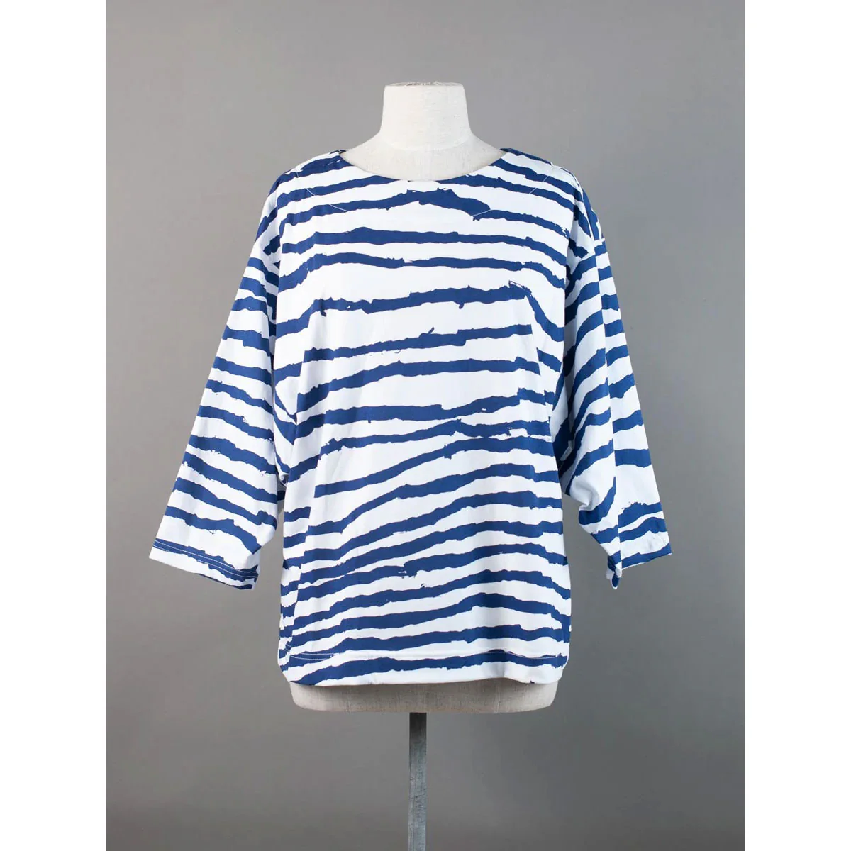 Ingrid Top Tali Tali Sandhills Blue on White Alice Nampitjinpa Dixon - Ikuntji Artists